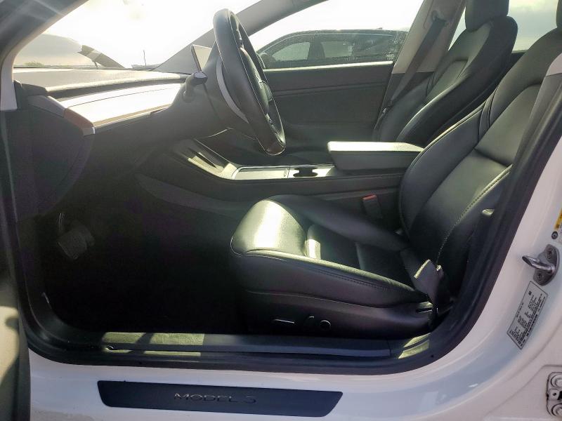  TESLA MODEL 3 2021 Белый