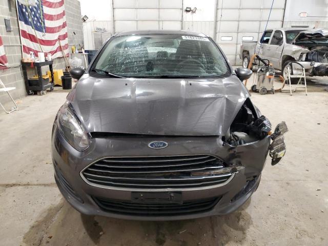 Sedans FORD FIESTA 2017 Szary