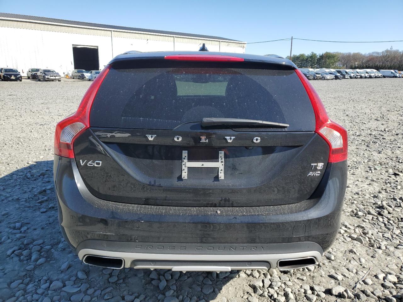 2018 Volvo V60 Cross Country Premier VIN: YV440MWK0J2057058 Lot: 53334575