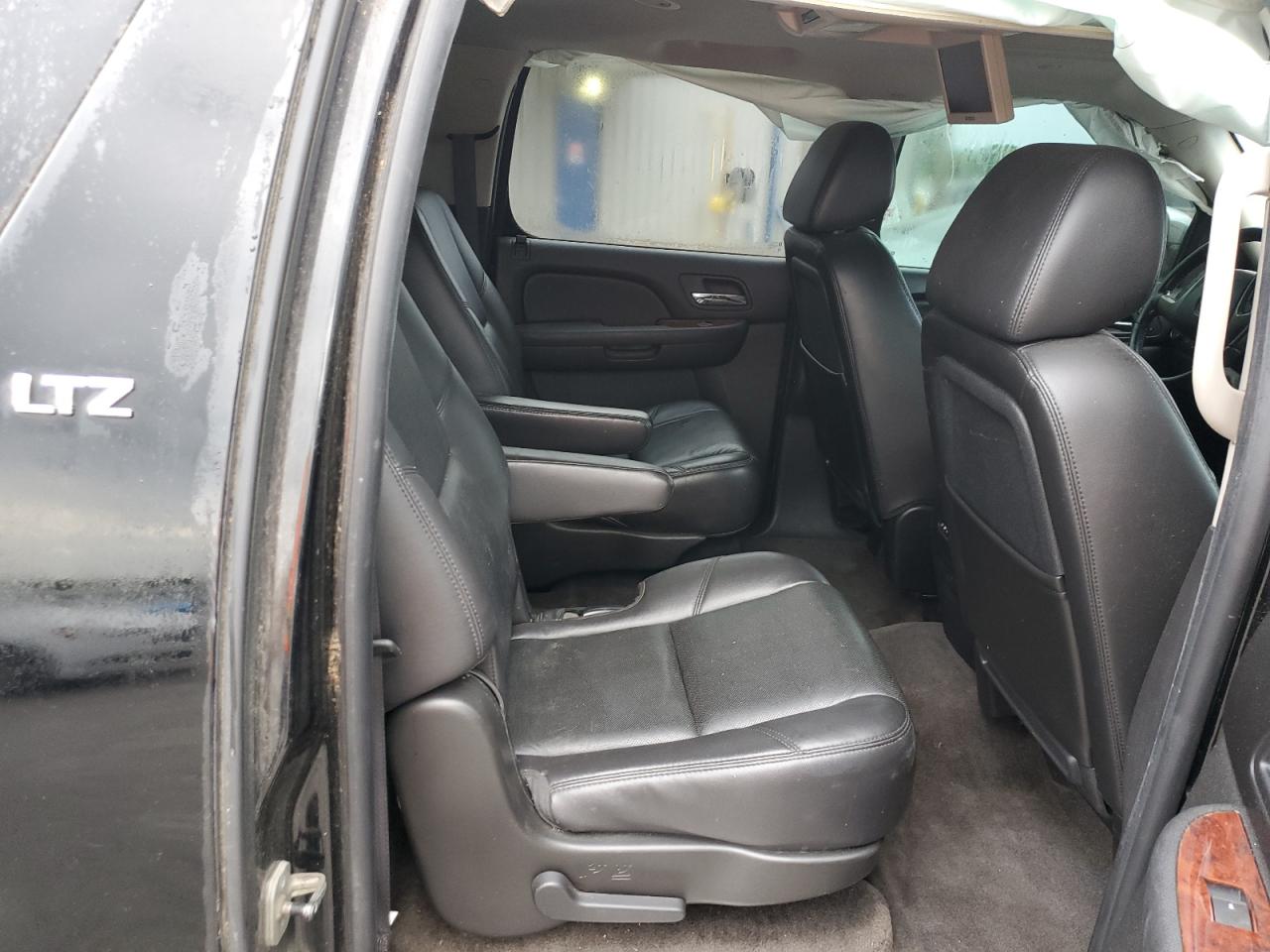 2009 Chevrolet Suburban C1500 Ltz VIN: 1GNFC36069R283773 Lot: 54270315