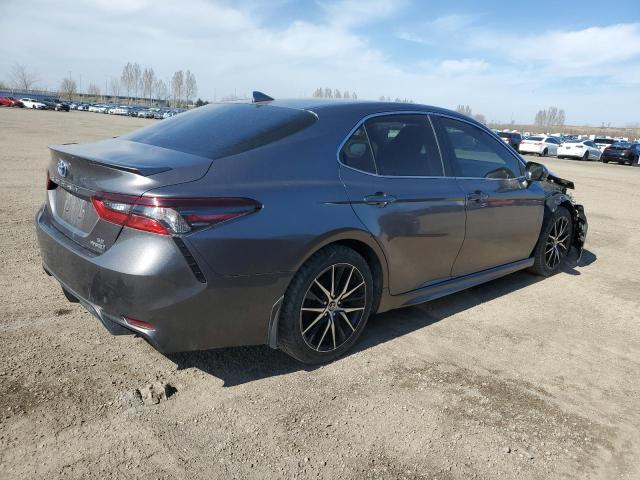 2021 TOYOTA CAMRY XLE