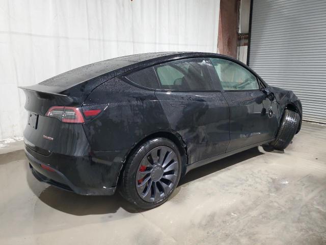  TESLA MODEL Y 2022 Черный