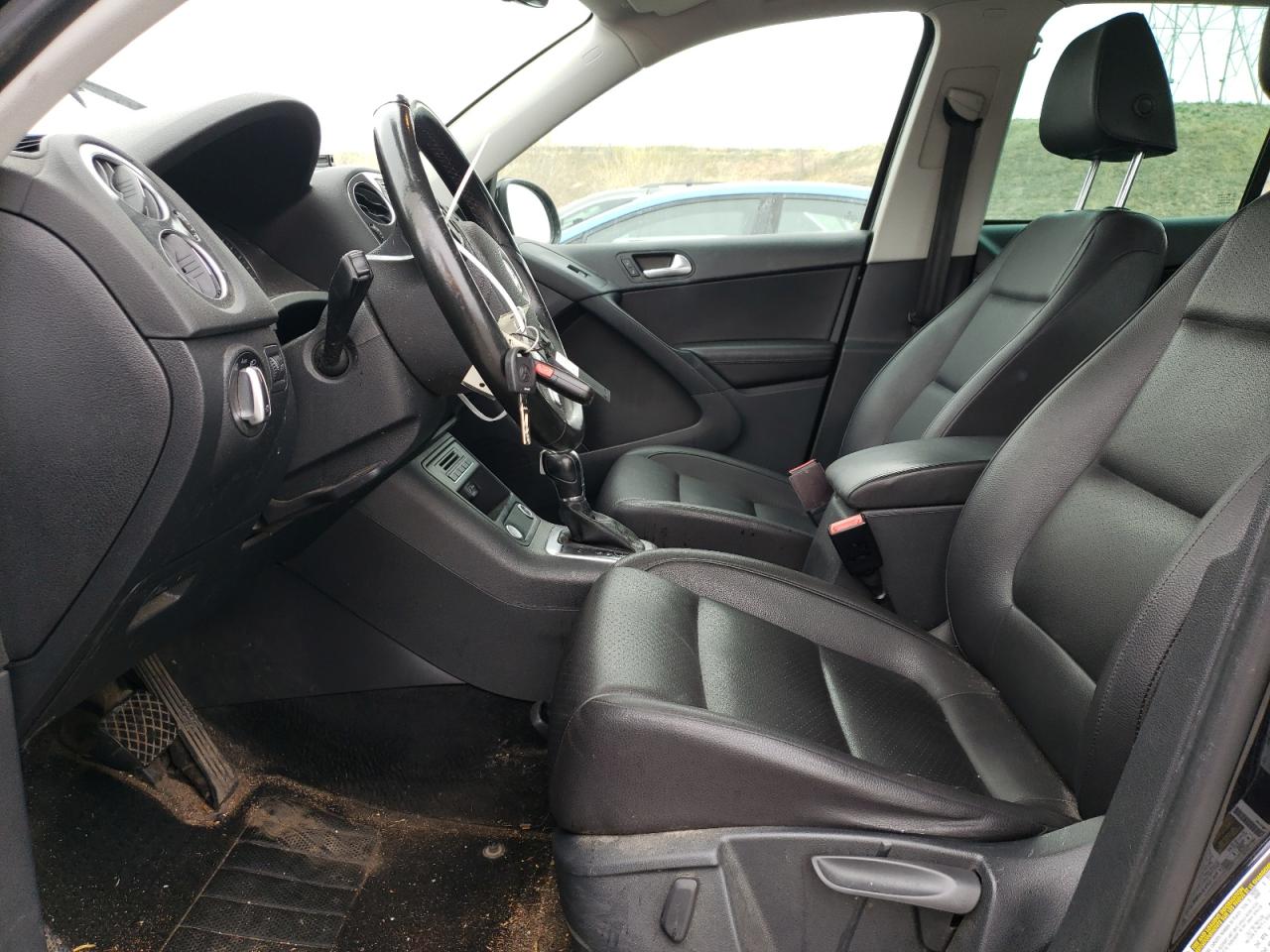 2017 Volkswagen Tiguan S VIN: WVGBV7AX7HK029621 Lot: 54790475