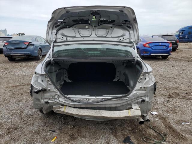  TOYOTA CAMRY 2021 Серебристый