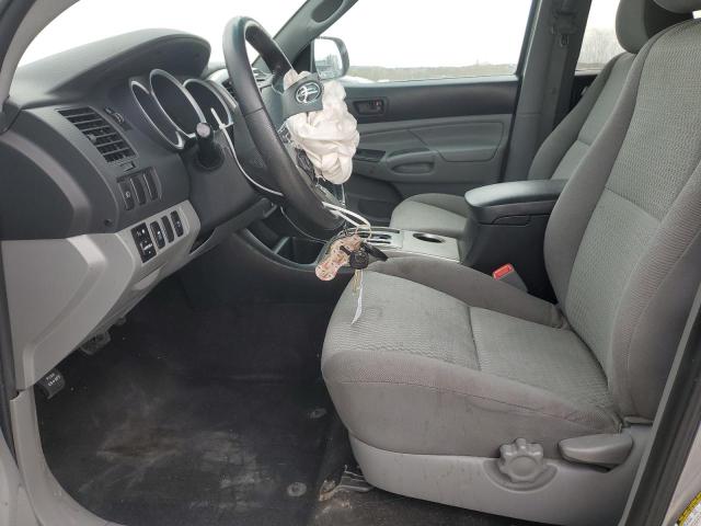  TOYOTA TACOMA 2014 Серебристый