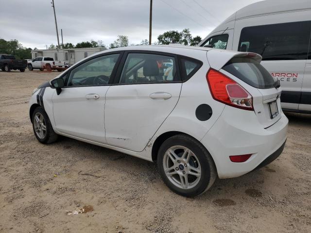  FORD FIESTA 2018 Белый