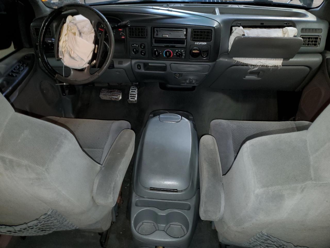 2003 Ford Excursion Xlt VIN: 1FMNU41S63EA06700 Lot: 52320015