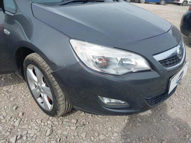 2010 VAUXHALL ASTRA EXCL