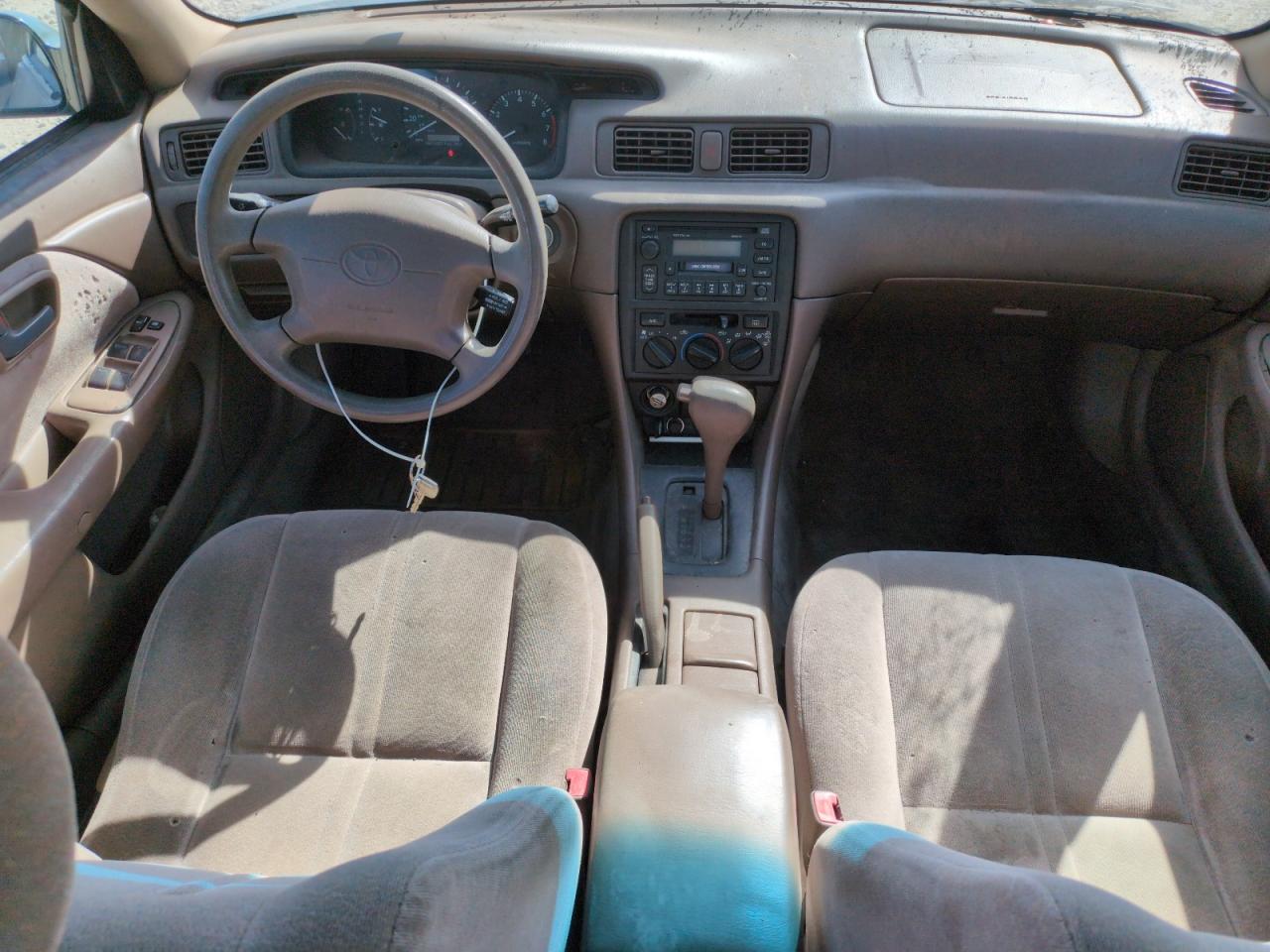 1999 Toyota Camry Ce VIN: 4T1BG22KXXU577938 Lot: 53105495