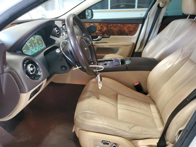  JAGUAR XJ 2013 Білий