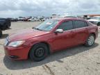 2013 Chrysler 200 Lx zu verkaufen in Houston, TX - Side