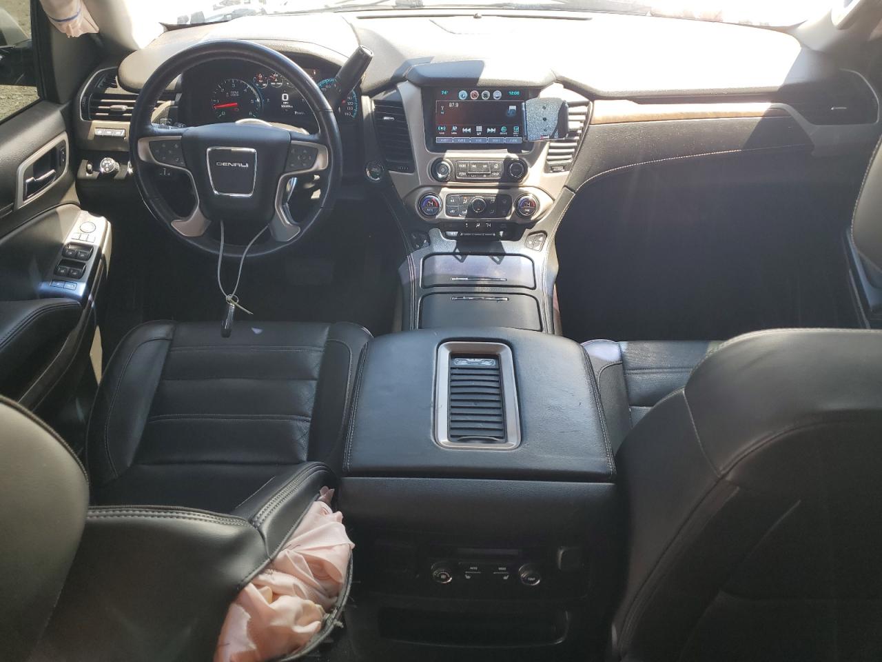 2018 GMC Yukon Denali VIN: 1GKS2CKJ2JR221420 Lot: 53892695