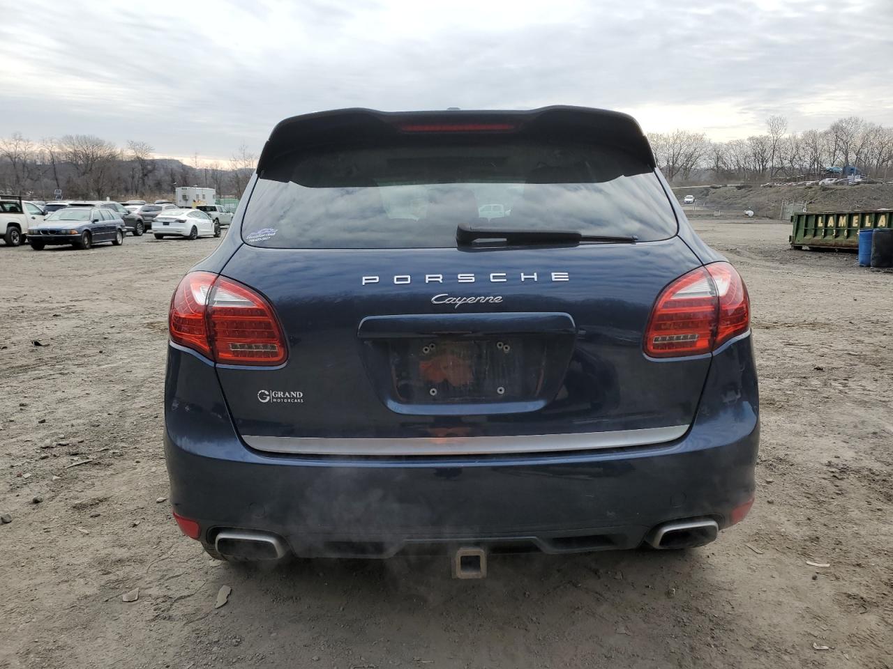 2012 Porsche Cayenne VIN: WP1AA2A22CLA08020 Lot: 52080135