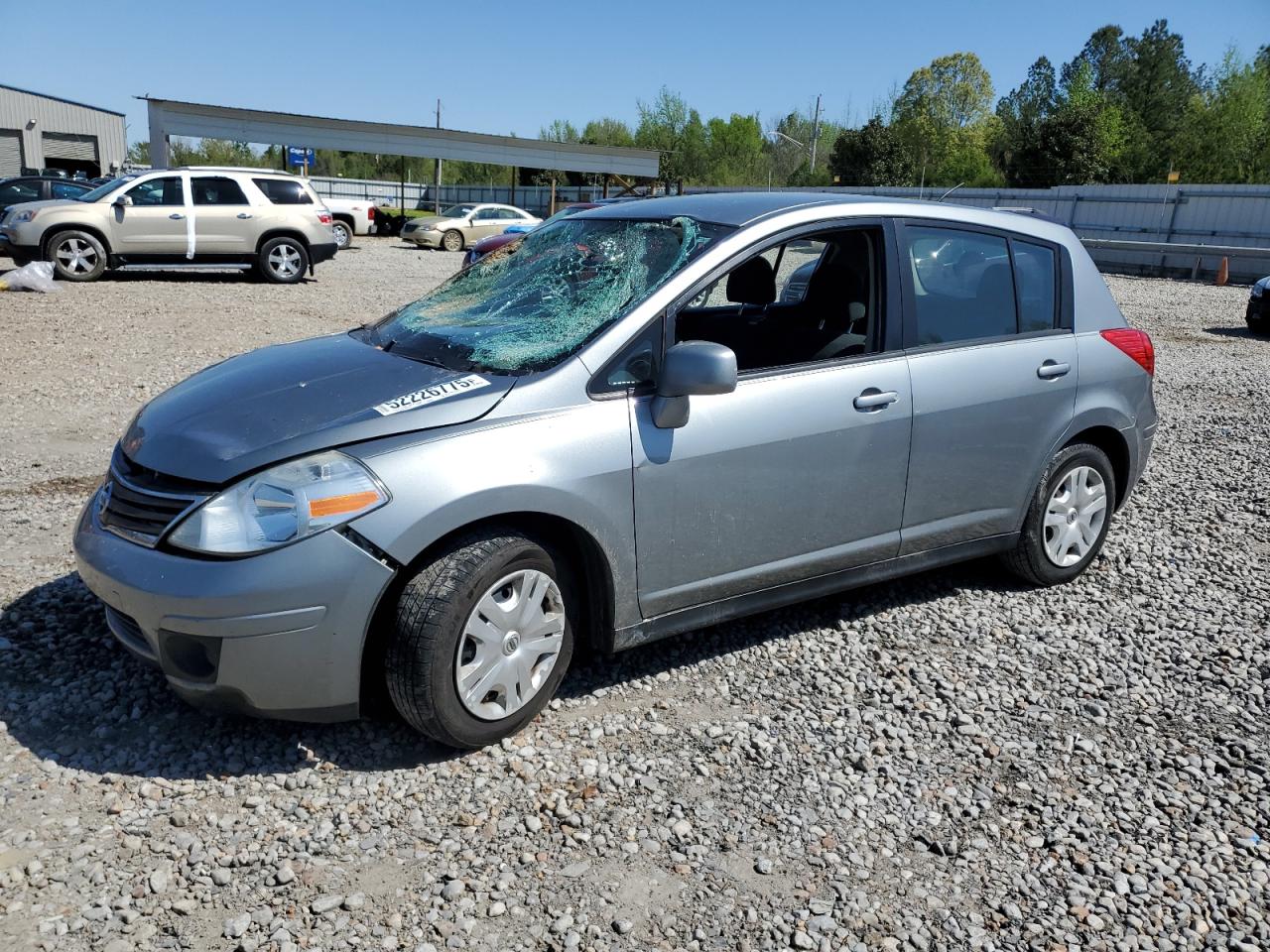 2011 Nissan Versa S na sprzedaż w Memphis, TN - All Over