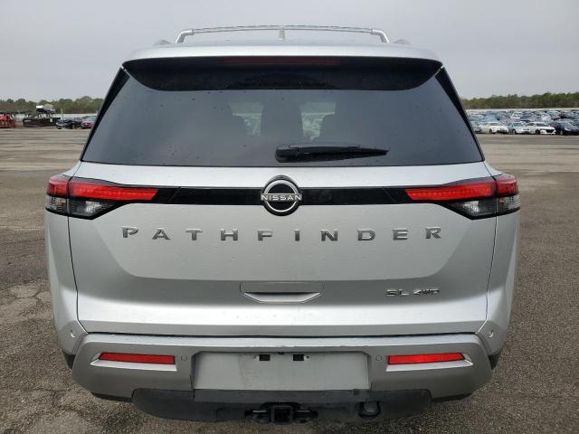  NISSAN PATHFINDER 2024 Srebrny