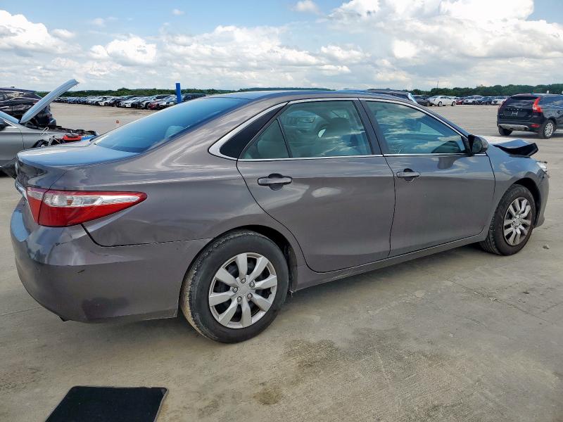  TOYOTA CAMRY 2017 Szary