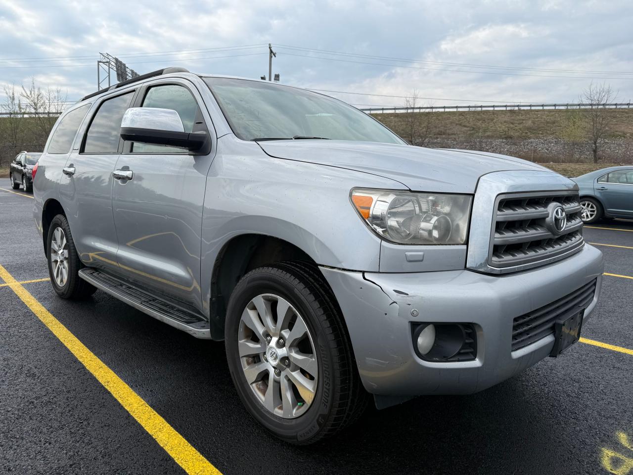 North Billerica, MA에서 판매 중인 2014 Toyota Sequoia Limited - Normal Wear