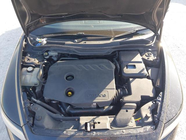 2012 VOLVO S40 SE LUX