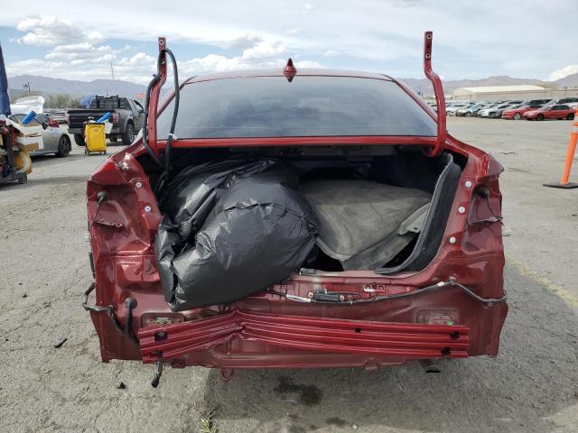  NISSAN VERSA 2024 Красный
