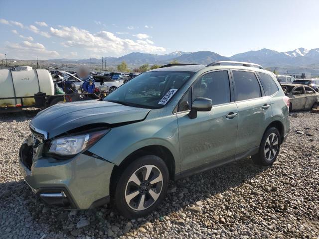  SUBARU FORESTER 2018 Зеленый