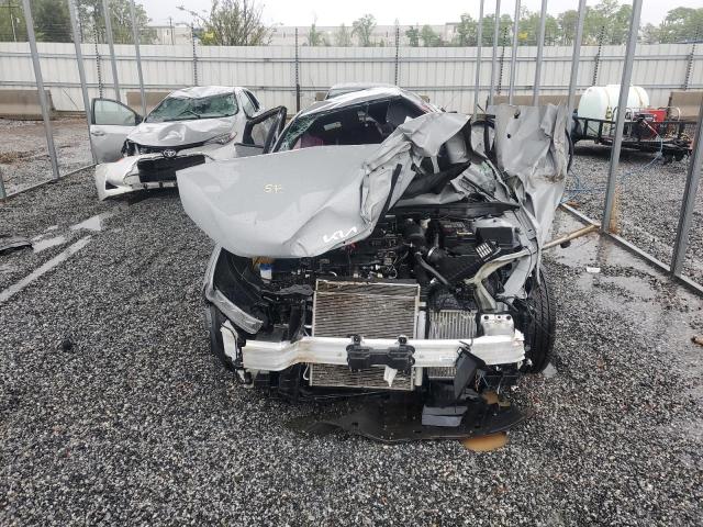  KIA K5 2023 Srebrny