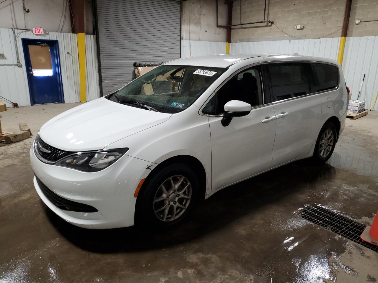 Glassboro, NJ에서 판매 중인 2017 Chrysler Pacifica Touring - Side