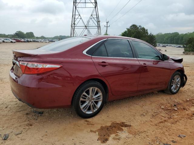 Sedans TOYOTA CAMRY 2015 Czerwony