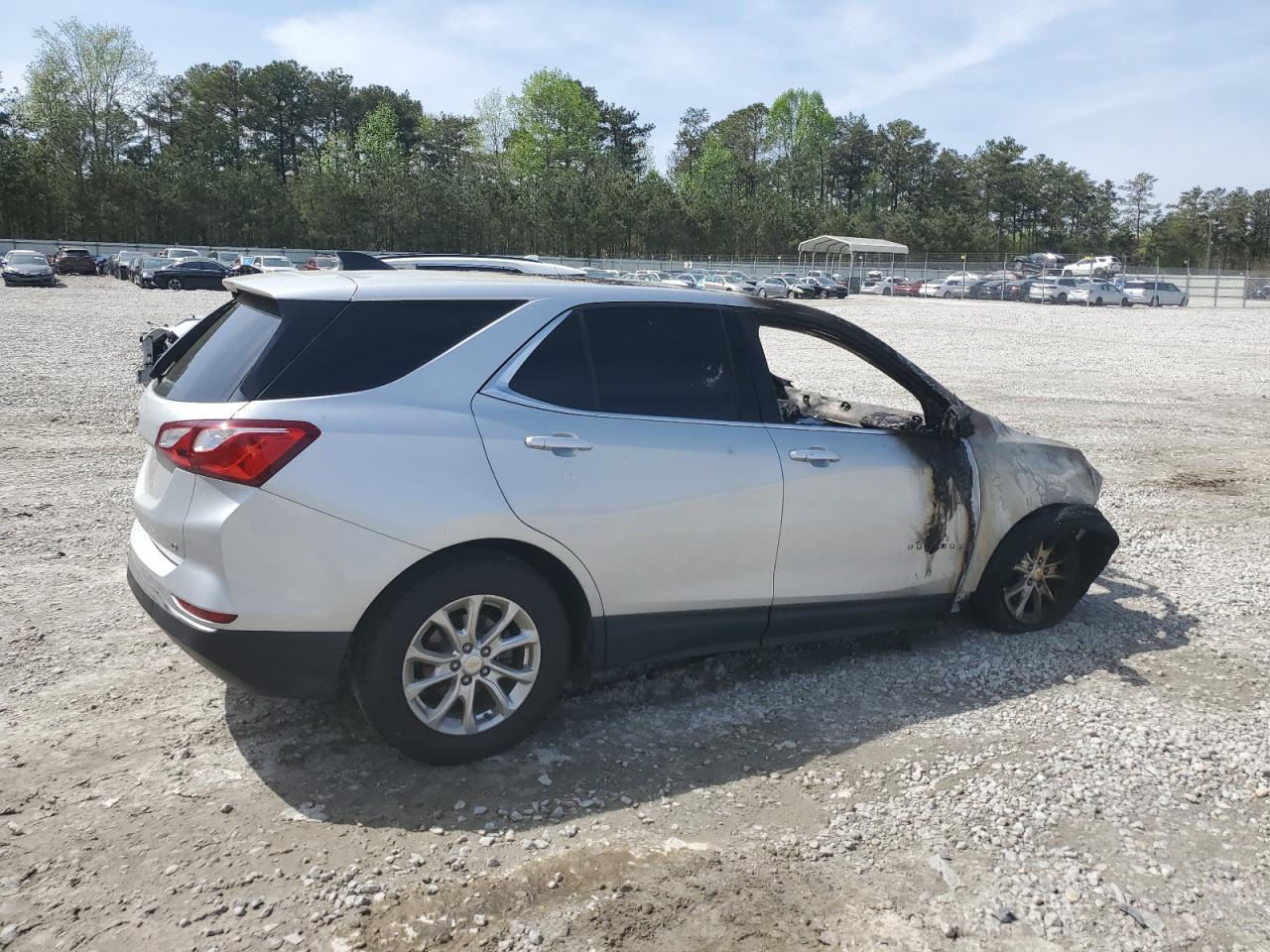 2GNAXKEV2L6226107 CHEVROLET EQUINOX 2020