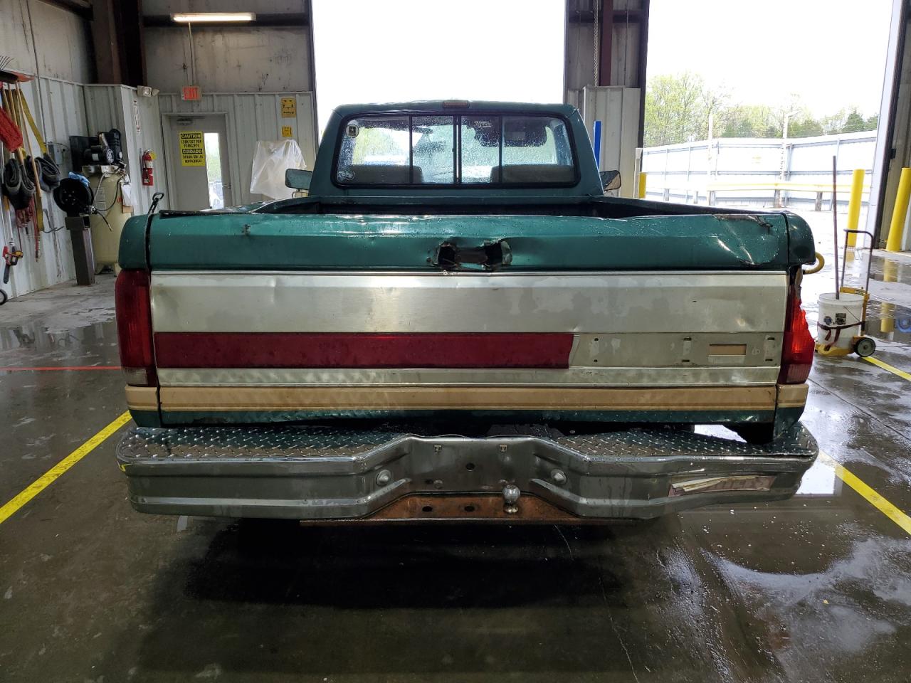 1990 Ford F150 VIN: 1FTEF15N5LLA27275 Lot: 55062615