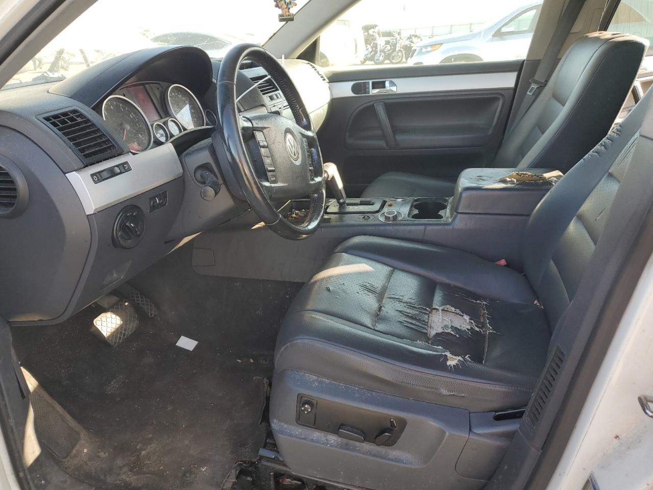 2009 Volkswagen Touareg 2 V6 VIN: WVGBE77L19D002425 Lot: 53116045