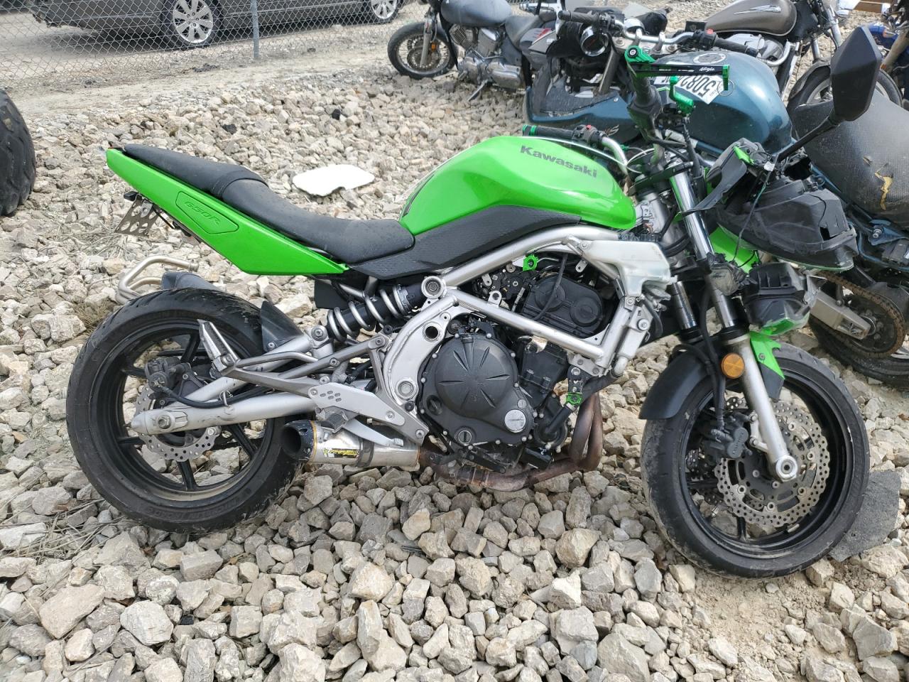 2009 Kawasaki Ex650 C продається в Columbia, MO - Front End