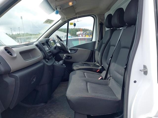 2015 RENAULT TRAFIC SL2