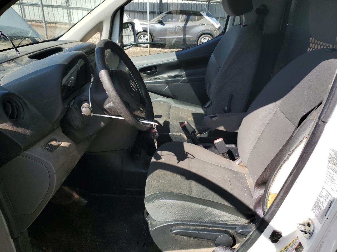 2013 Nissan Nv200 2.5S VIN: 3N6CM0KN8DK696144 Lot: 52780125