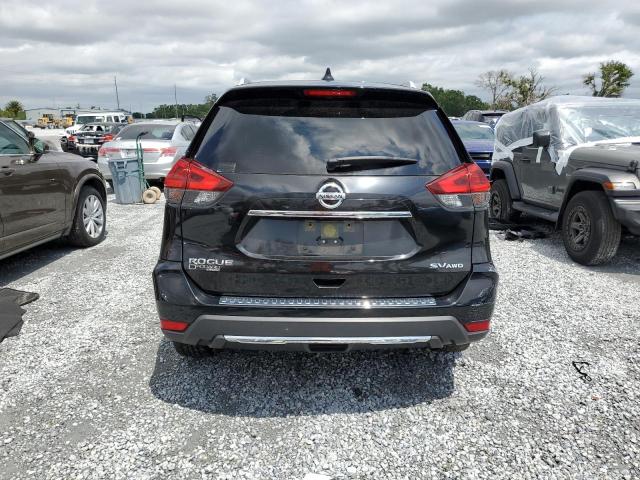 NISSAN ROGUE 2018 Czarny