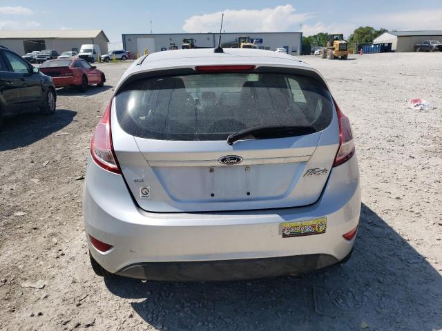  FORD FIESTA 2015 Srebrny