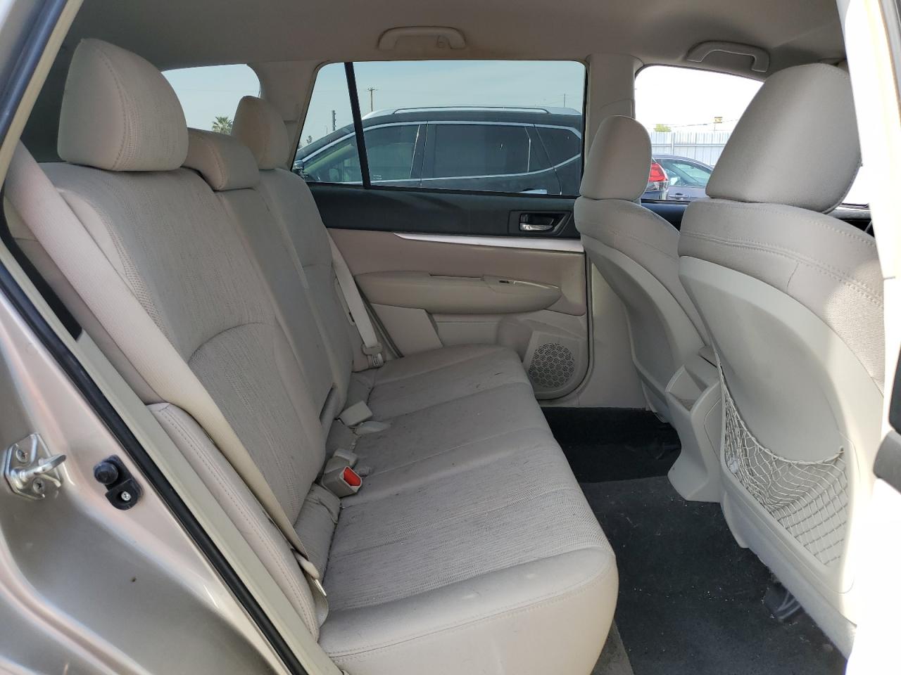 2014 Subaru Outback 2.5I Premium VIN: 4S4BRBCC2E3203585 Lot: 54706705