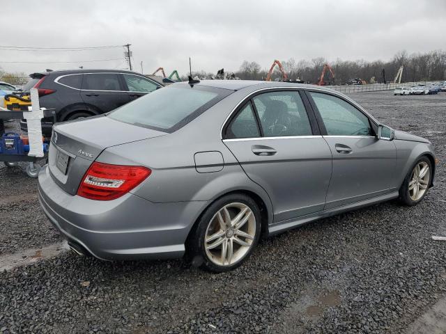  MERCEDES-BENZ C-CLASS 2012 Сірий