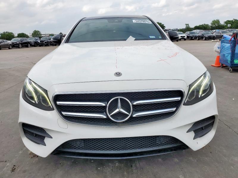  MERCEDES-BENZ E-CLASS 2018 Biały