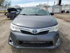 2012 Toyota Camry Hybrid продається в Wichita, KS - Rear End