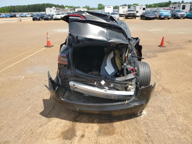  TESLA MODEL 3 2021 Черный