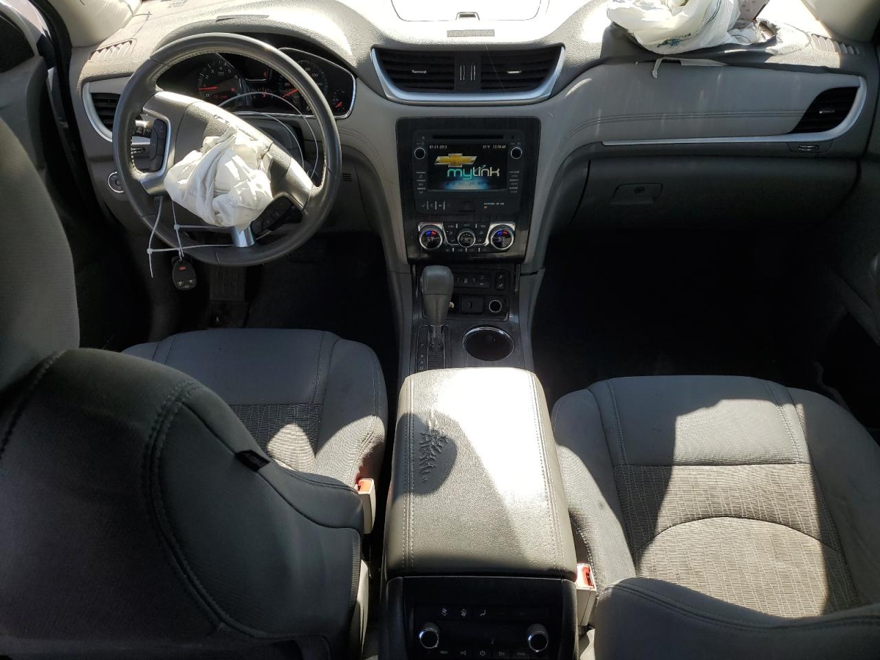 1GNKRHKD8GJ129872 2016 Chevrolet Traverse Lt