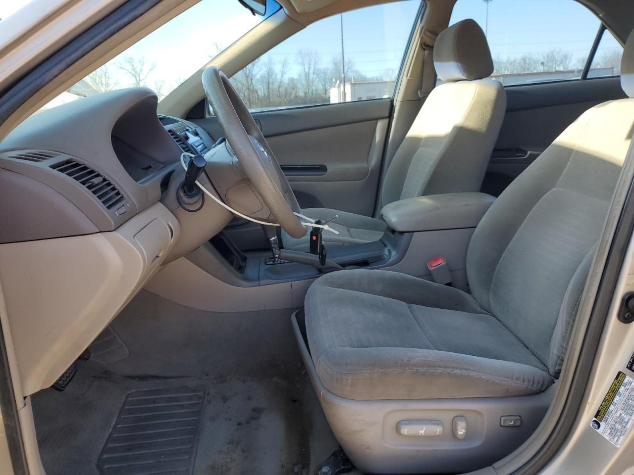 2005 Toyota Camry Le VIN: 4T1BE32K35U501289 Lot: 51737535