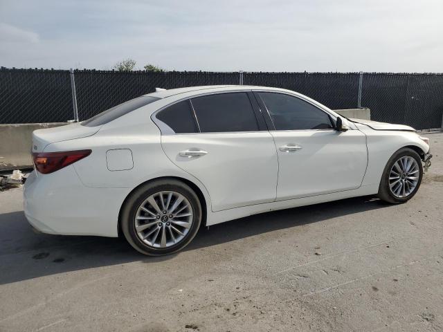  INFINITI Q50 2021 Белы