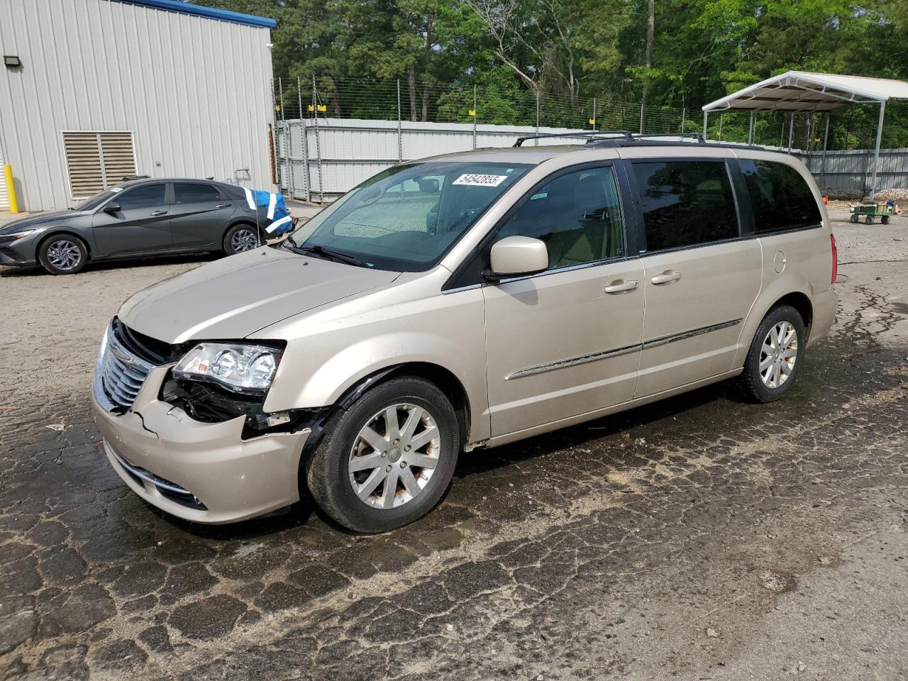 Austell, GA에서 판매 중인 2013 Chrysler Town & Country Touring - Front End
