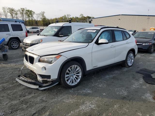 Crossovers BMW X1 2015 Biały