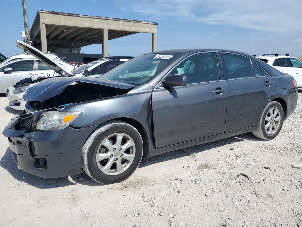 2011 Toyota Camry Base na sprzedaż w West Palm Beach, FL - Front End
