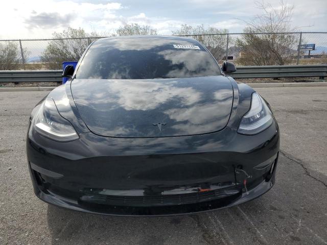  TESLA MODEL 3 2019 Czarny