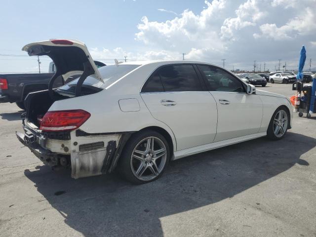 Седани MERCEDES-BENZ E-CLASS 2014 Білий