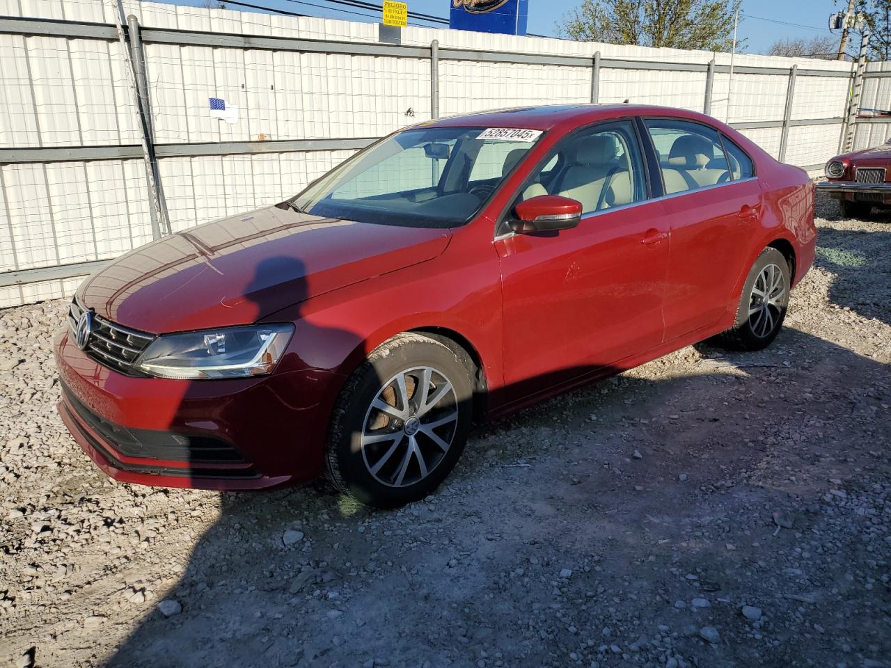 Walton, KY에서 판매 중인 2018 Volkswagen Jetta Se - Rear End
