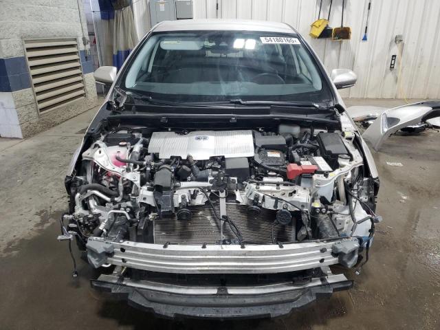  TOYOTA PRIUS 2020 Серебристый